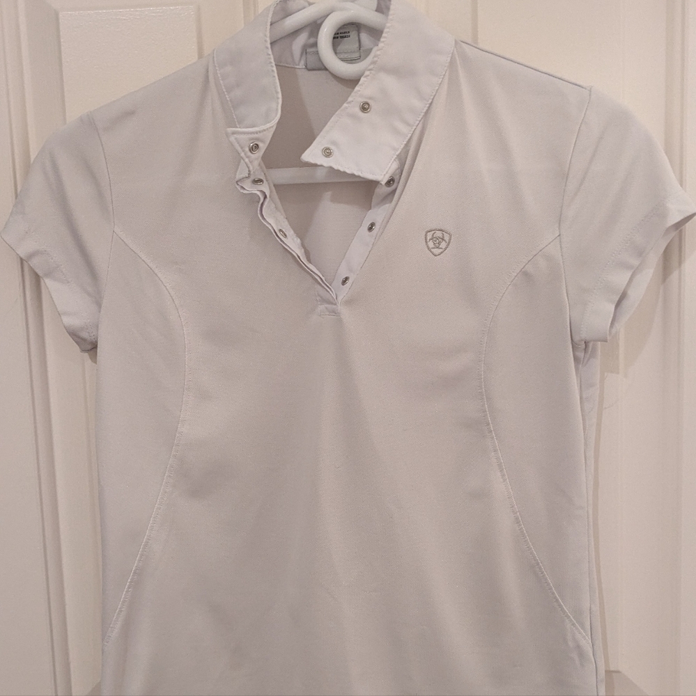 Ariat girls extra large show shirt